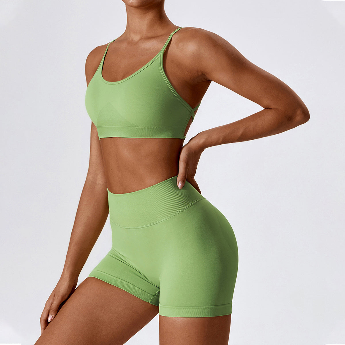 Seamless Backless Crisscross Sports Bra