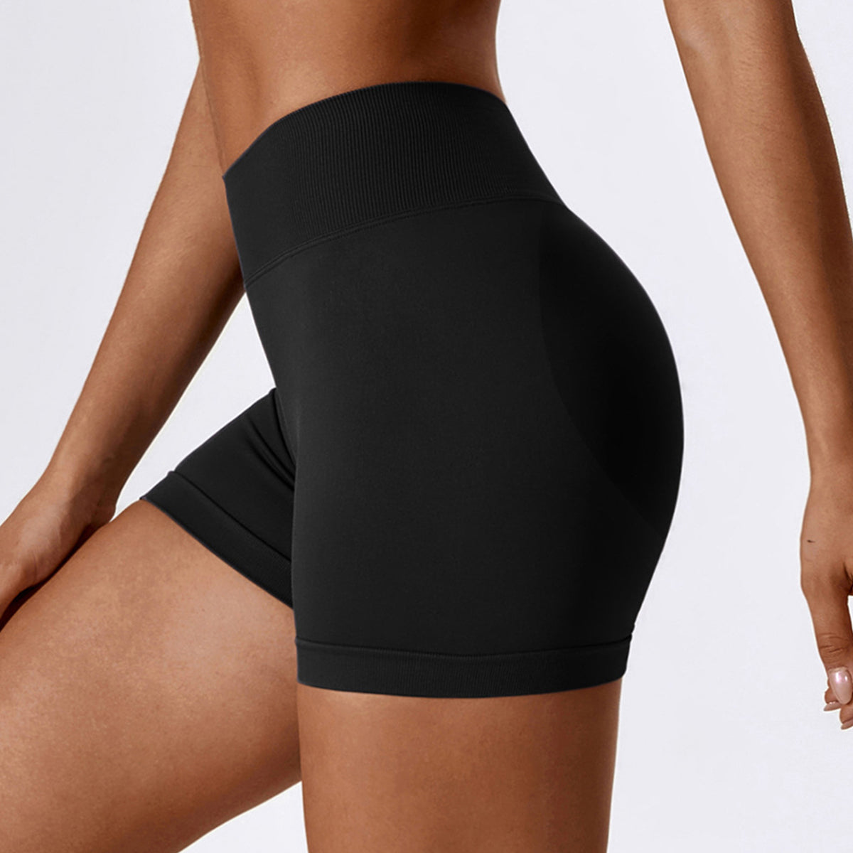 Seamless V Back Butt Lifting Sport Shorts