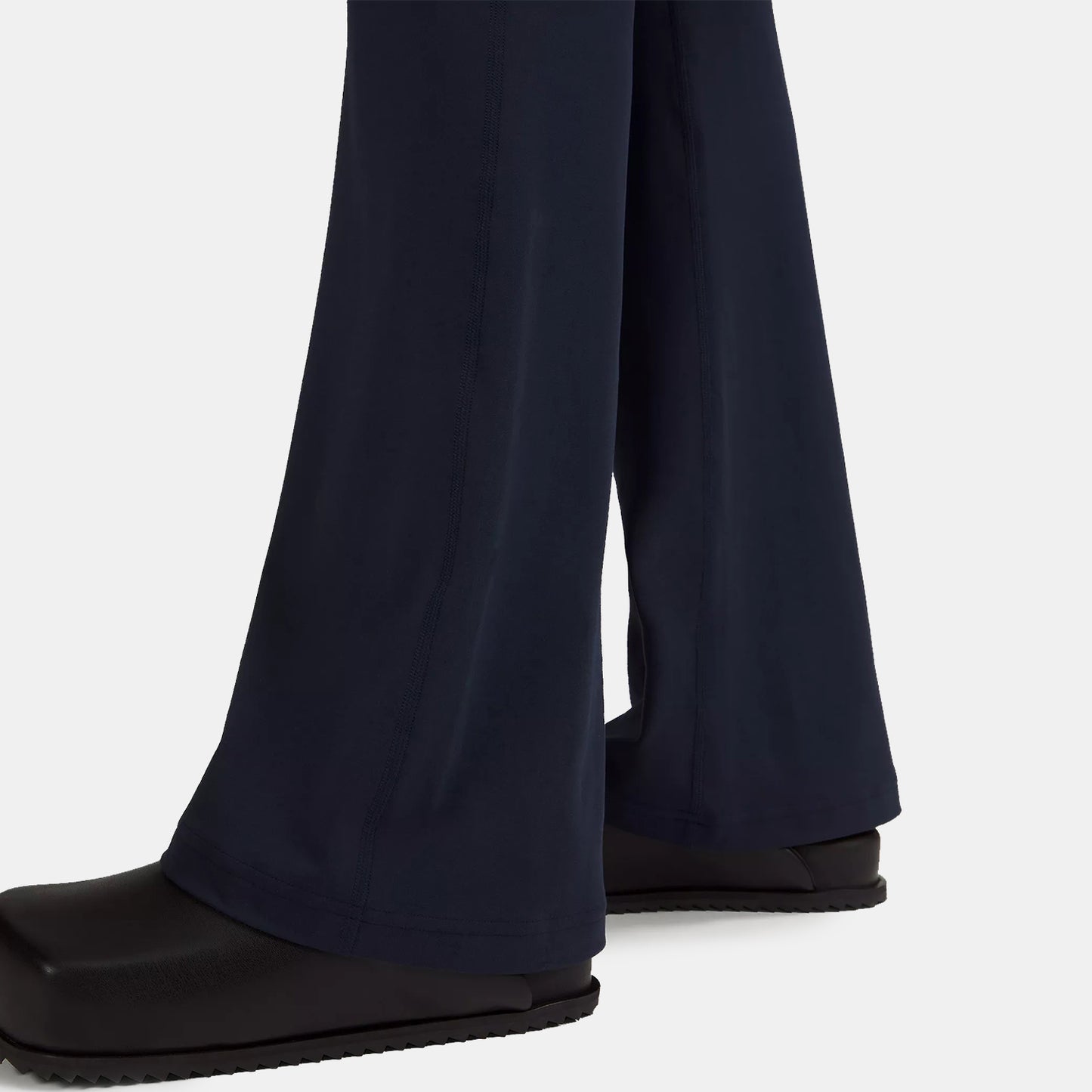 Super High Rise Flared Pant