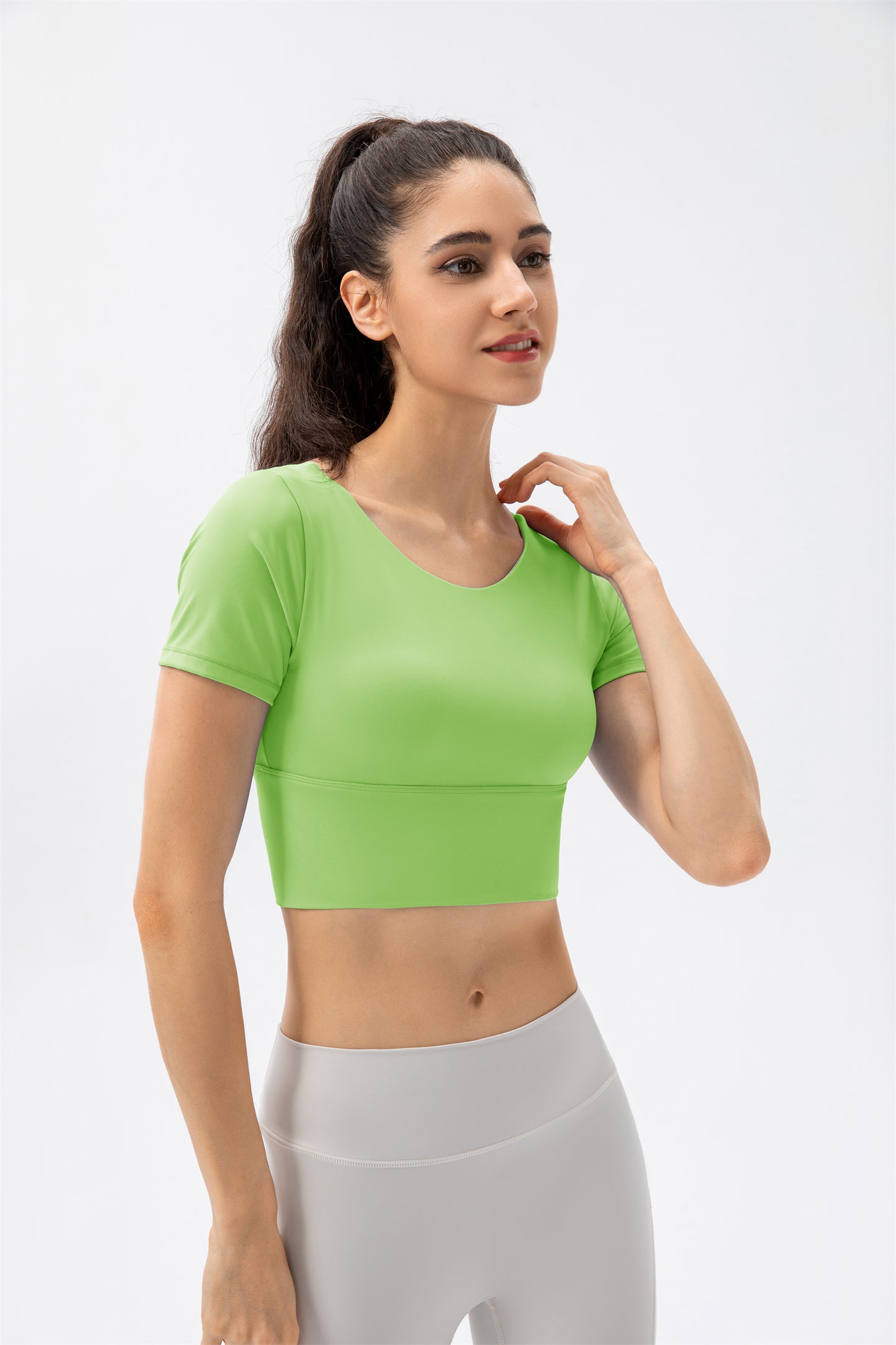 Backless Twisted Cropped Sports Top