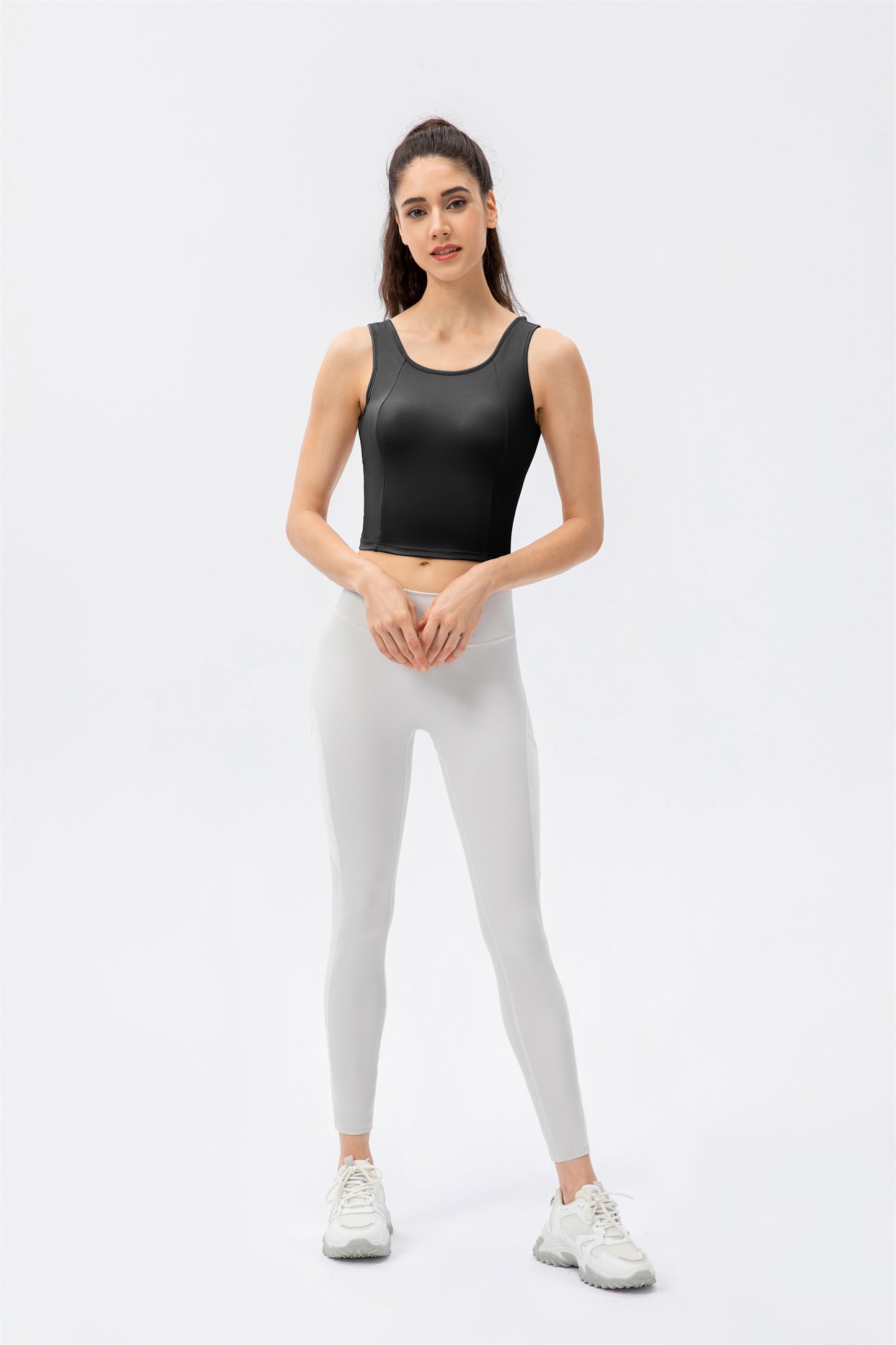 Round Neck Cropped Tank Top