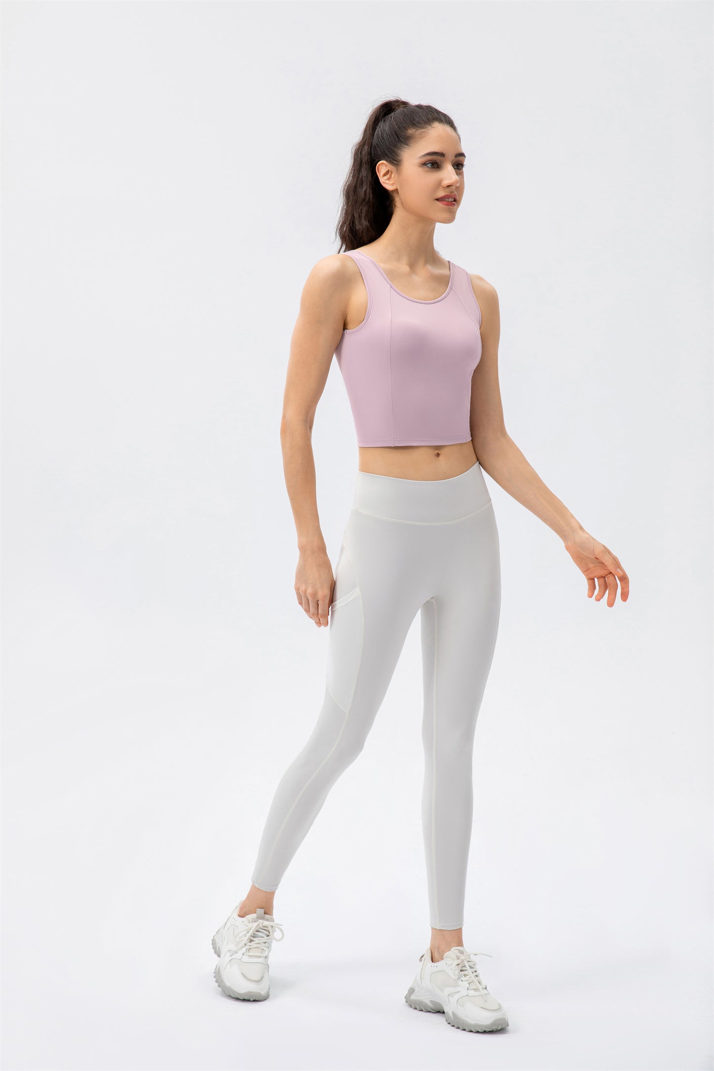 Round Neck Cropped Tank Top