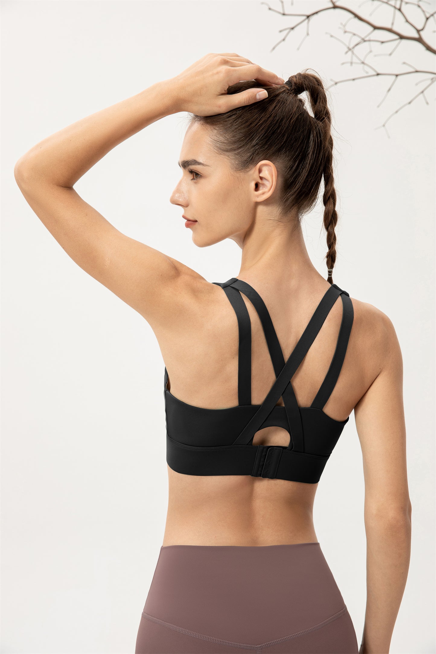 Crisscross Strappy Adjustable Hook Sports Bra