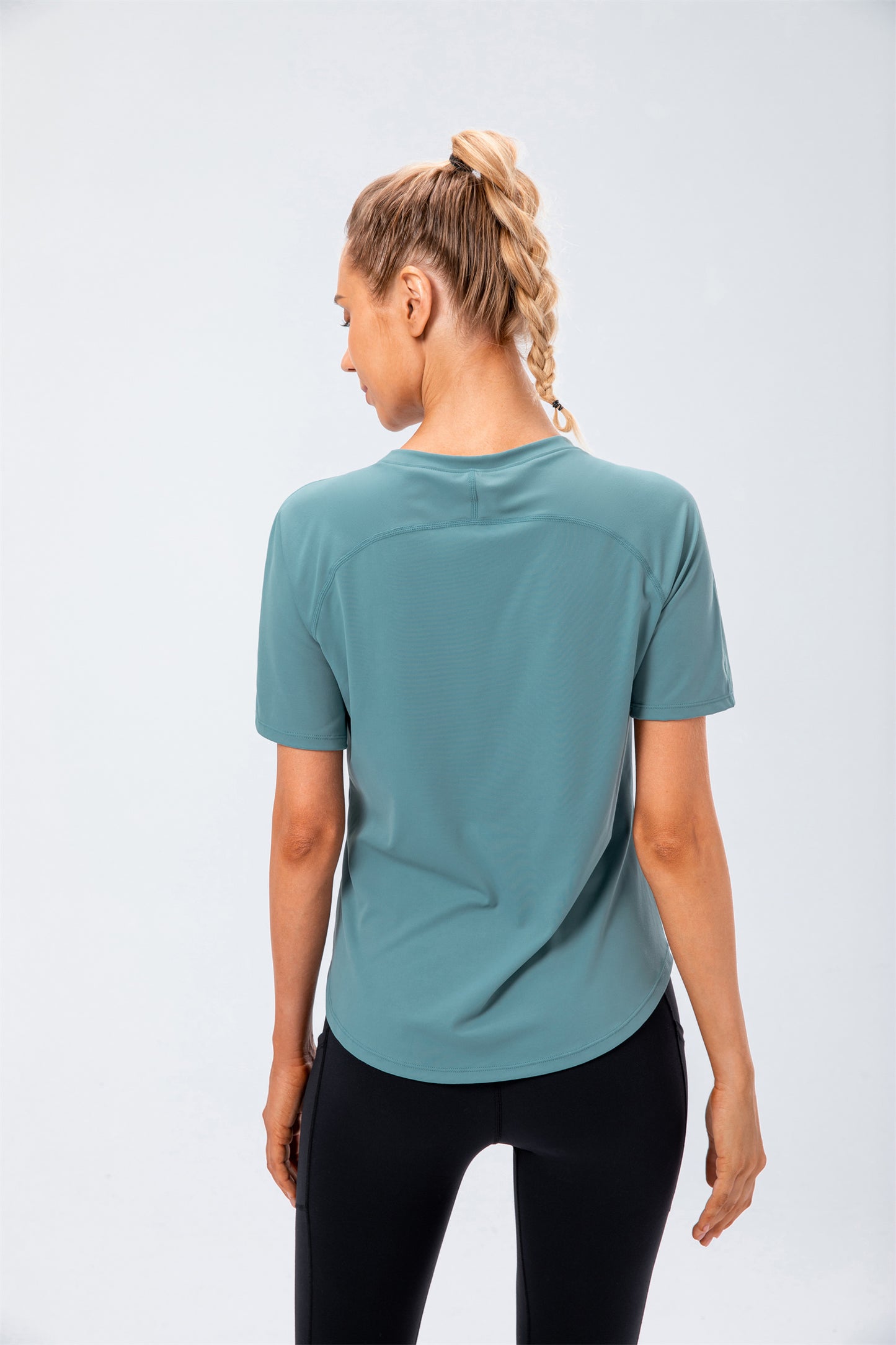 Short Sleeve Curved Hem Sports Top- Twinkle