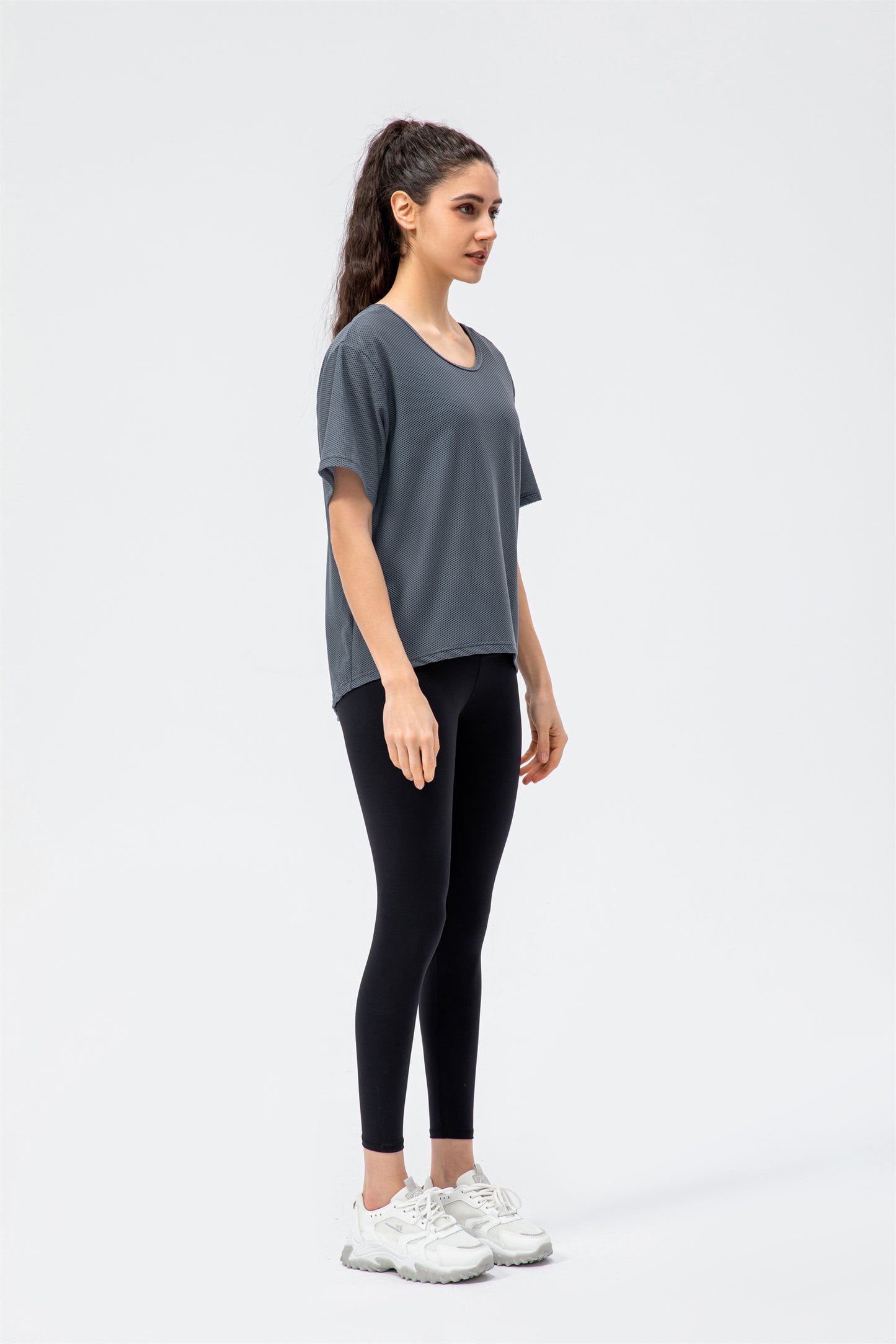 Loose Round Neck Sports Top