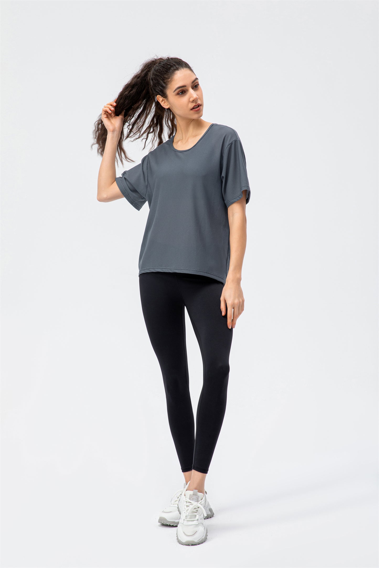 Loose Round Neck Sports Top