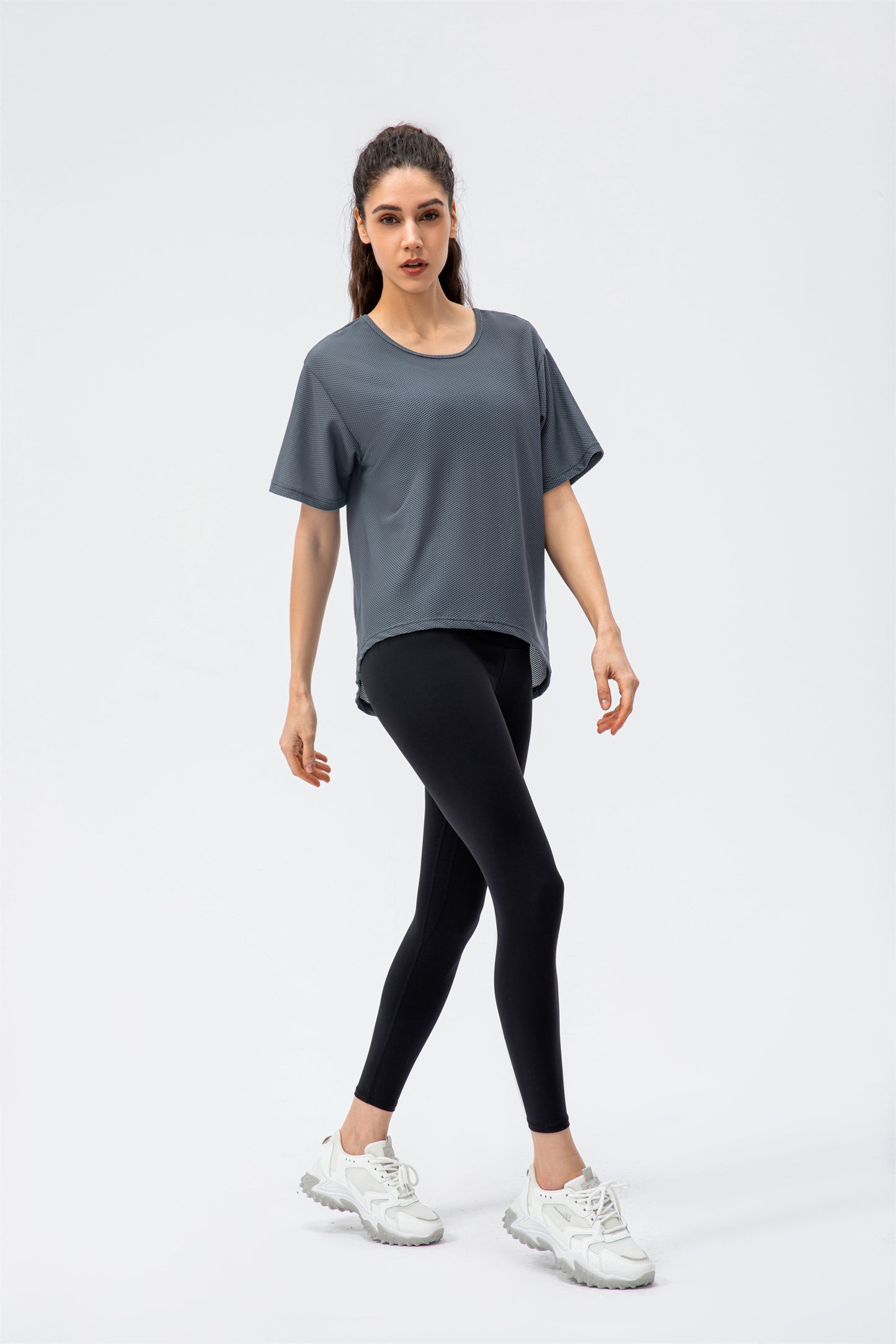 Loose Round Neck Sports Top