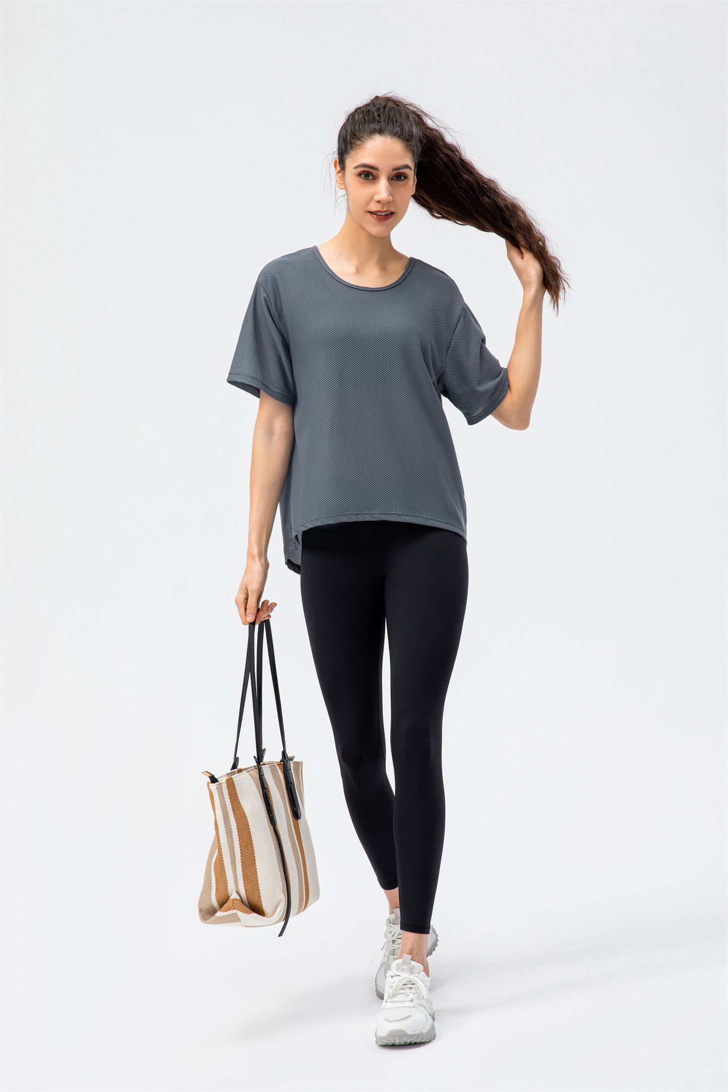 Loose Round Neck Sports Top