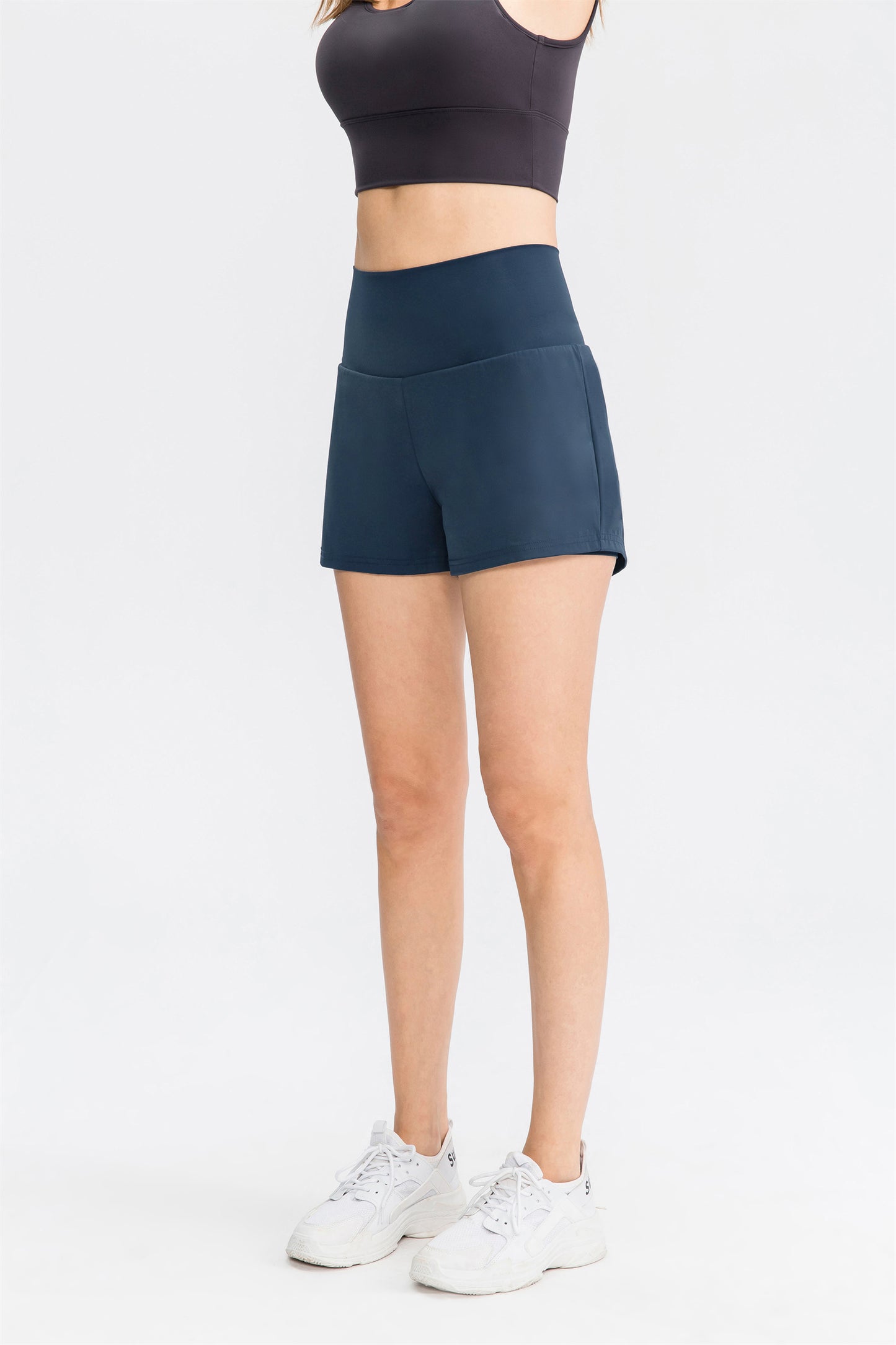 Back Pocket Plus Side Hidden Pocket 2-in-1 Sport Shorts