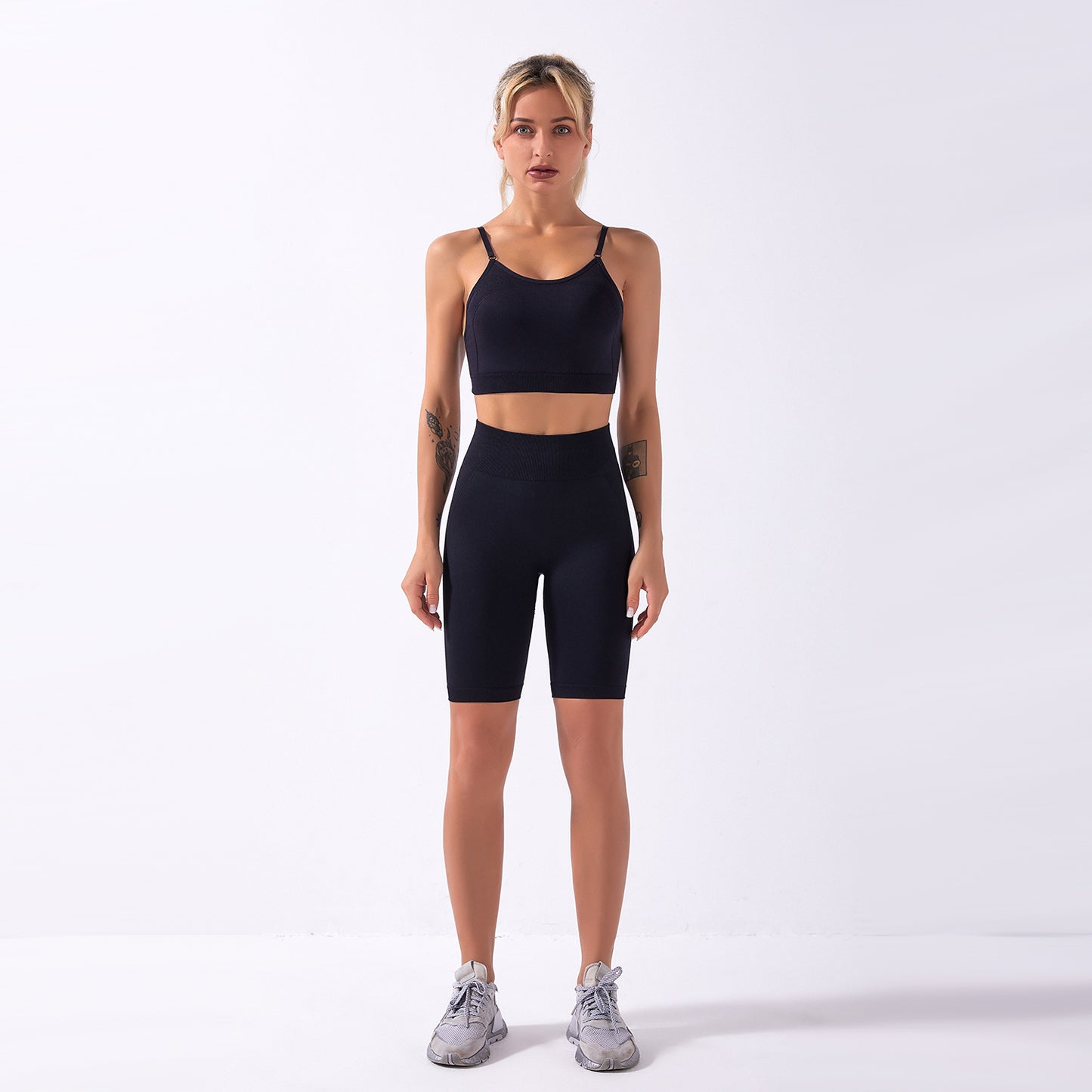 Seamless Gym Yoga Set Sports Bra & Shorts