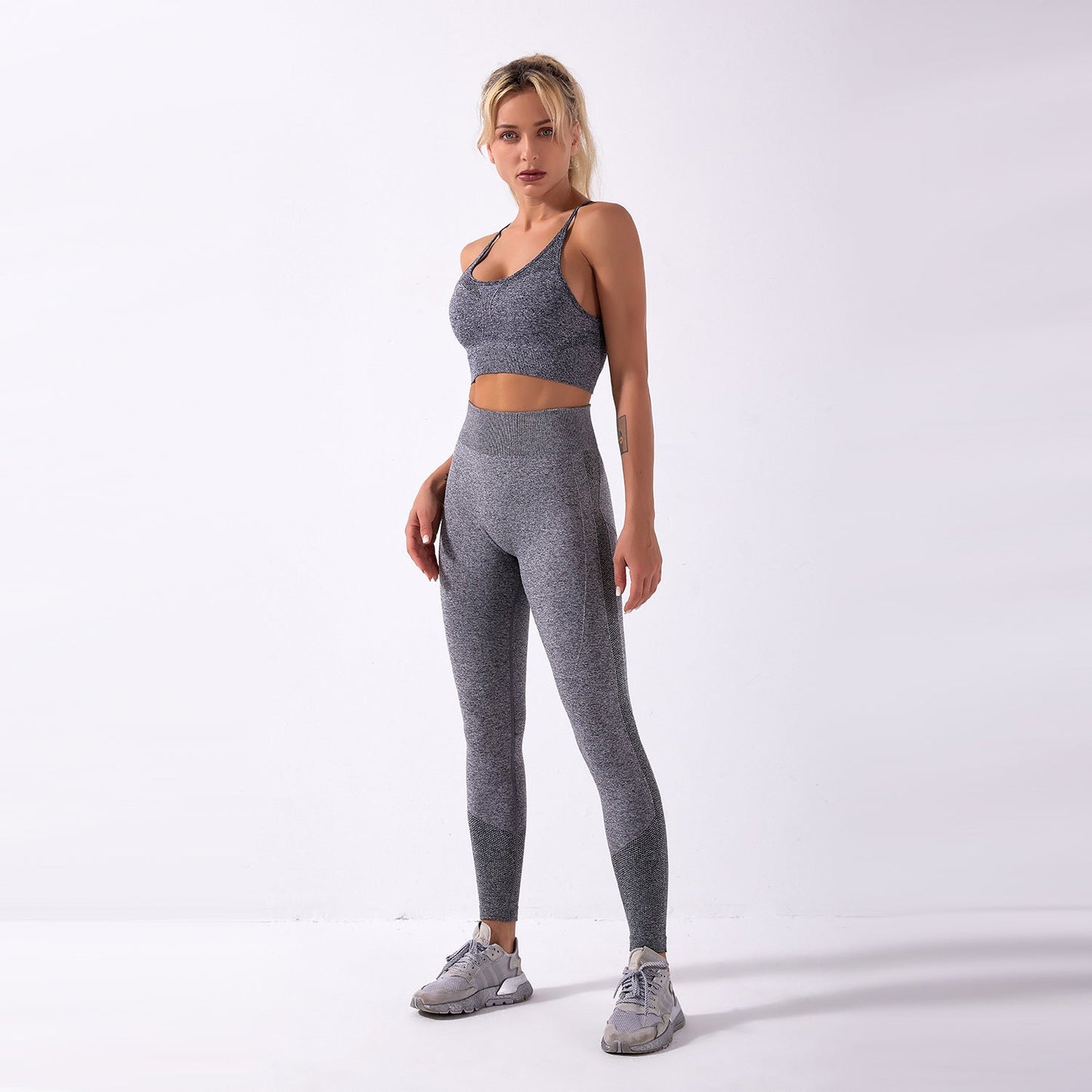 Seamless Gym Yoga Set Sports Bra & Leggings for Women