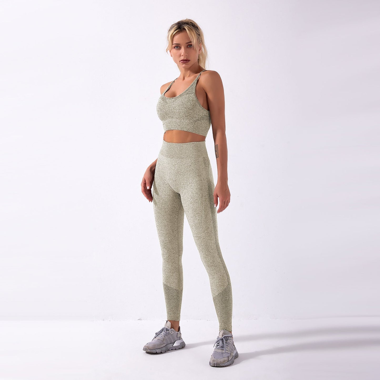 Seamless Gym Yoga Set Sports Bra & Leggings for Women