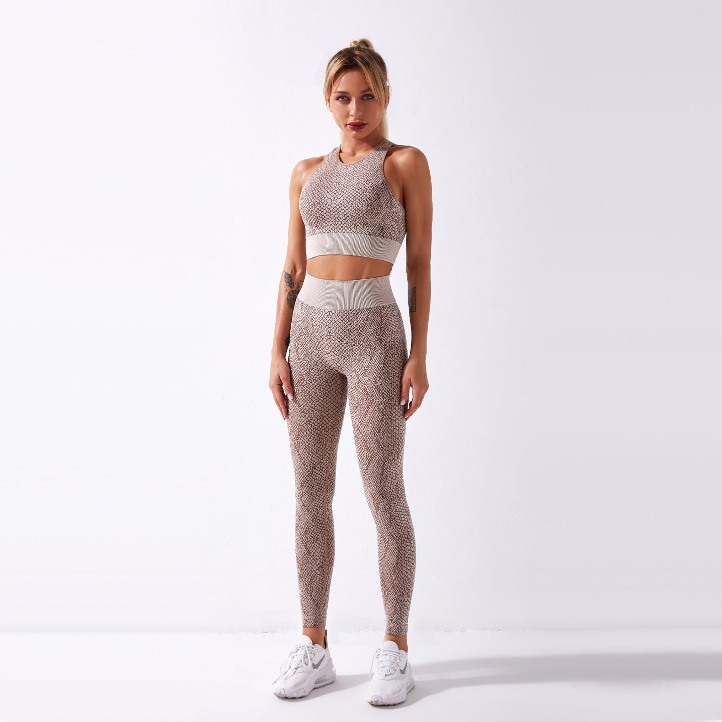 Seamless Gym Yoga Set Sports Bra & Leggings Snake Print for Women