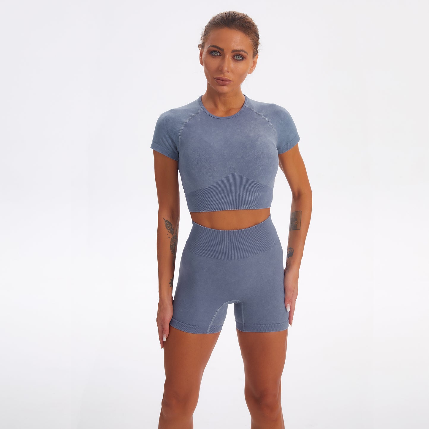 Seamless Gym Yoga Set Short Sleeve Top & Shorts