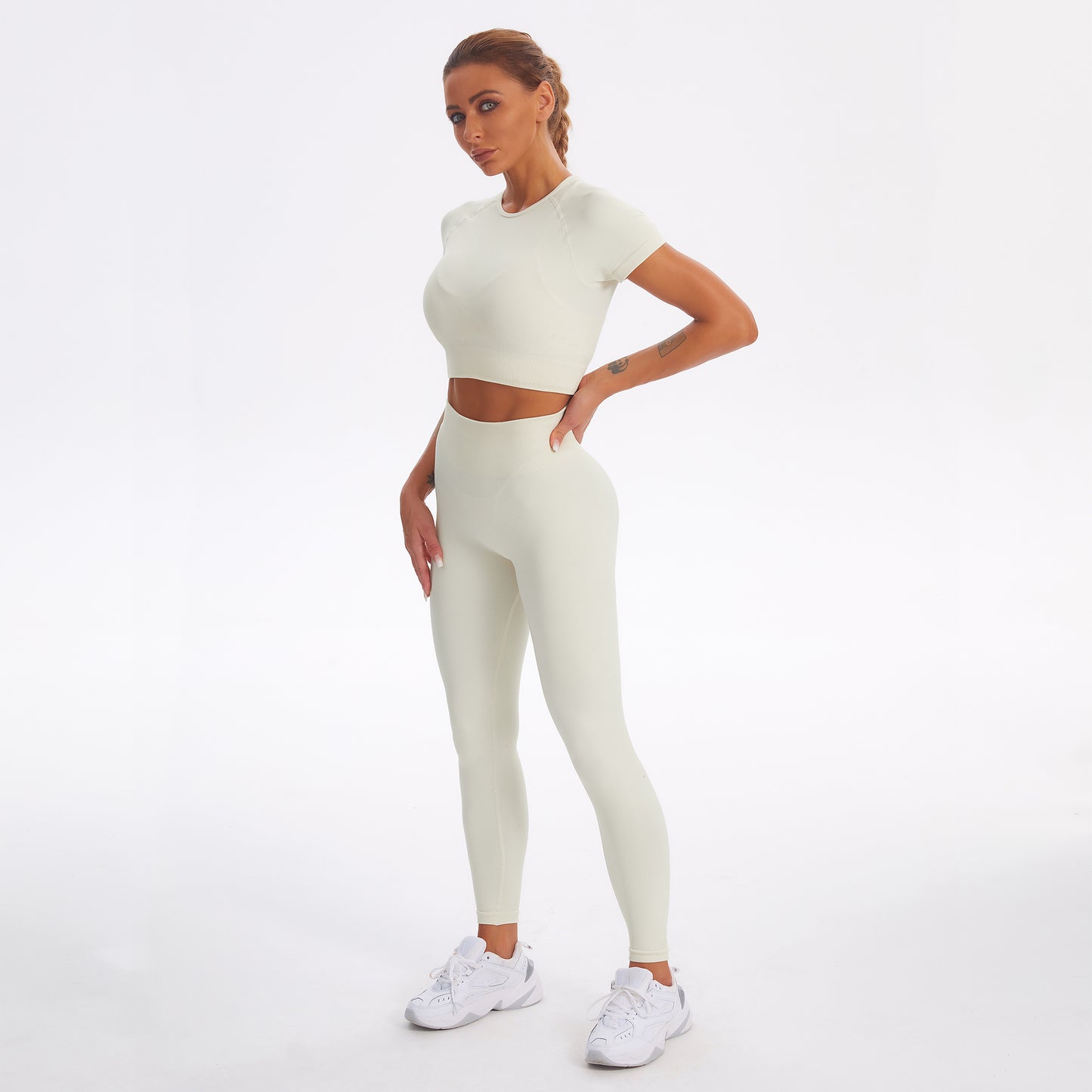 Seamless Gym Yoga Set Short Sleeve Top & Leggings